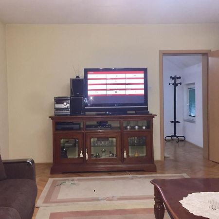 Jani Apartment Priştine Dış mekan fotoğraf